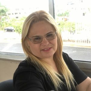 Meet your Posher, Ana